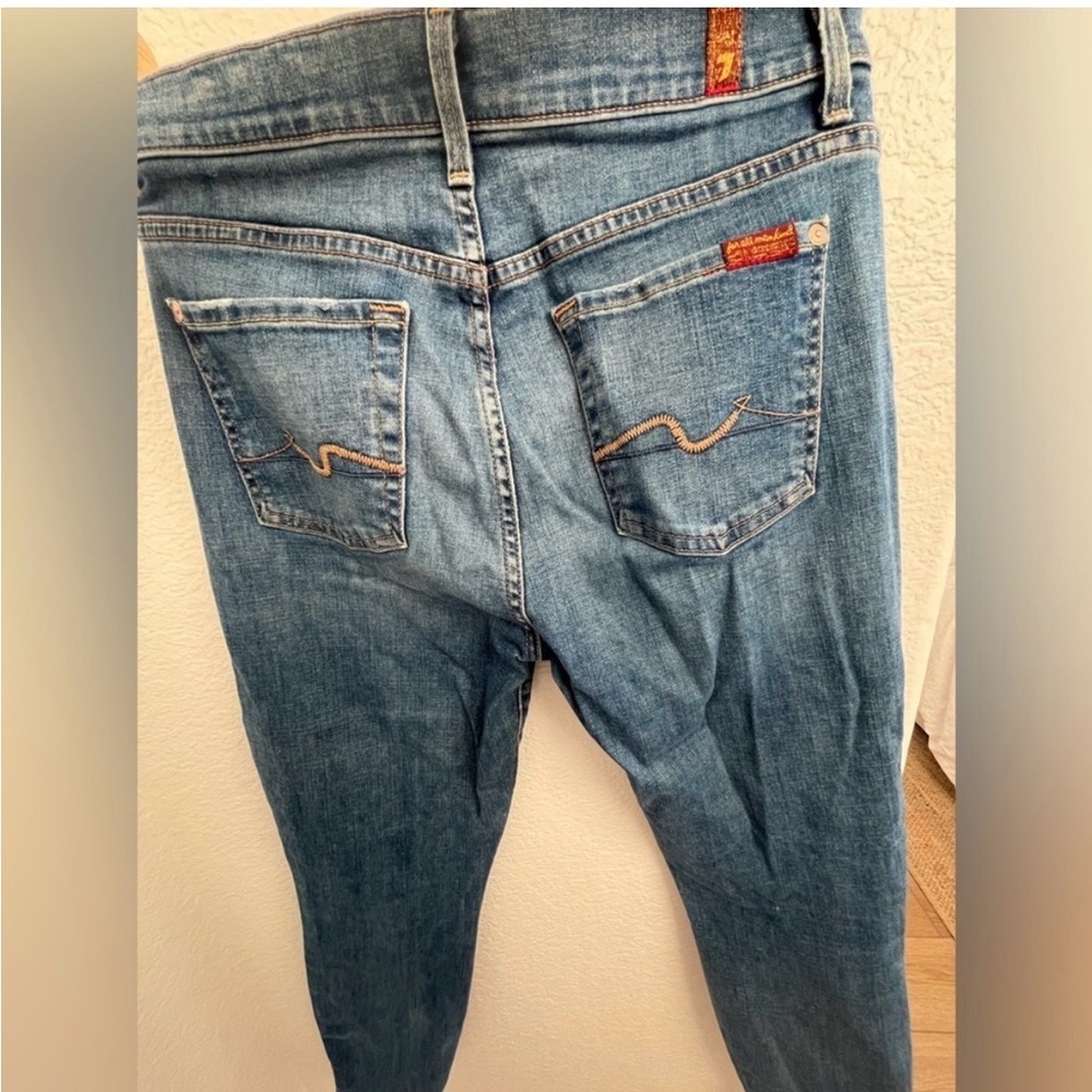 7 For All Mankind Women's Faded Blue Skinny Jeans - Picture 2 of 3